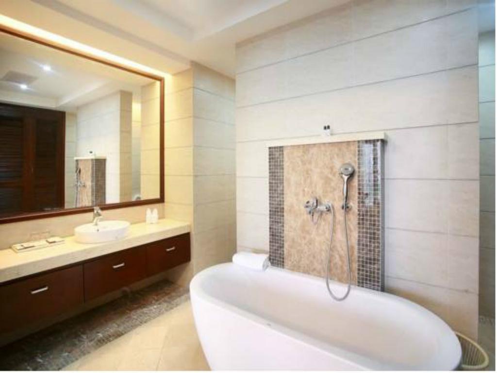Kangte Wangfu Hotel Of Resort And Conference Σανυά Εξωτερικό φωτογραφία